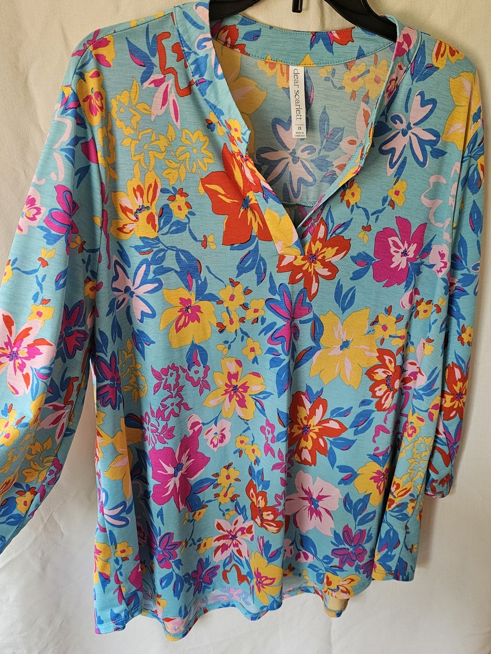 Dear Scarlett Bright Blue Floral Split-Neck Blouse - Picture 2 of 5